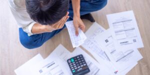 Financial Distress Warning Signs: 5 Key Issues to Watch